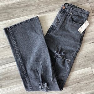 NWT Urban Outfitters BDG High-Waisted Comfort Stretch Flare Jean Size 28